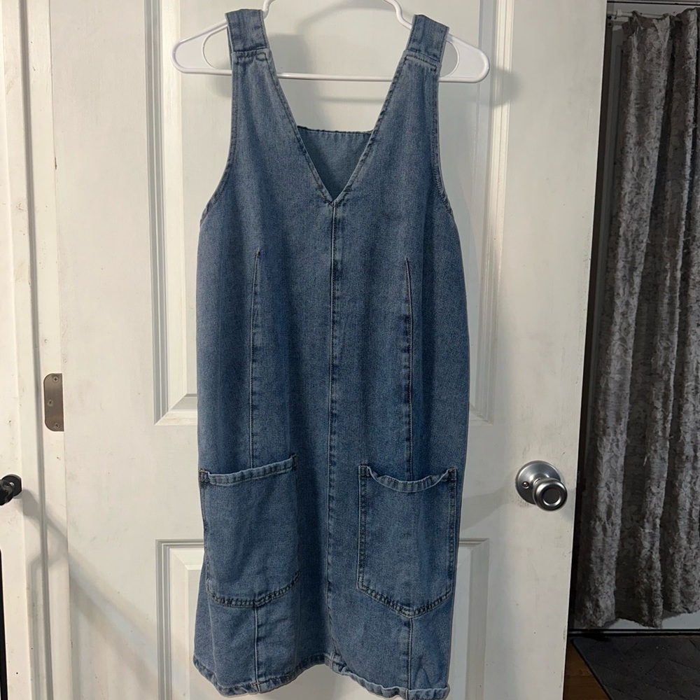 ✨ Denim Sleeveless Blue Jean Shift Dress – Size Large ✨